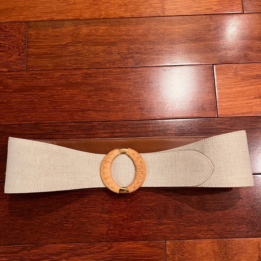 Gucci vintage beige canvas and brown leather basket weave buckle